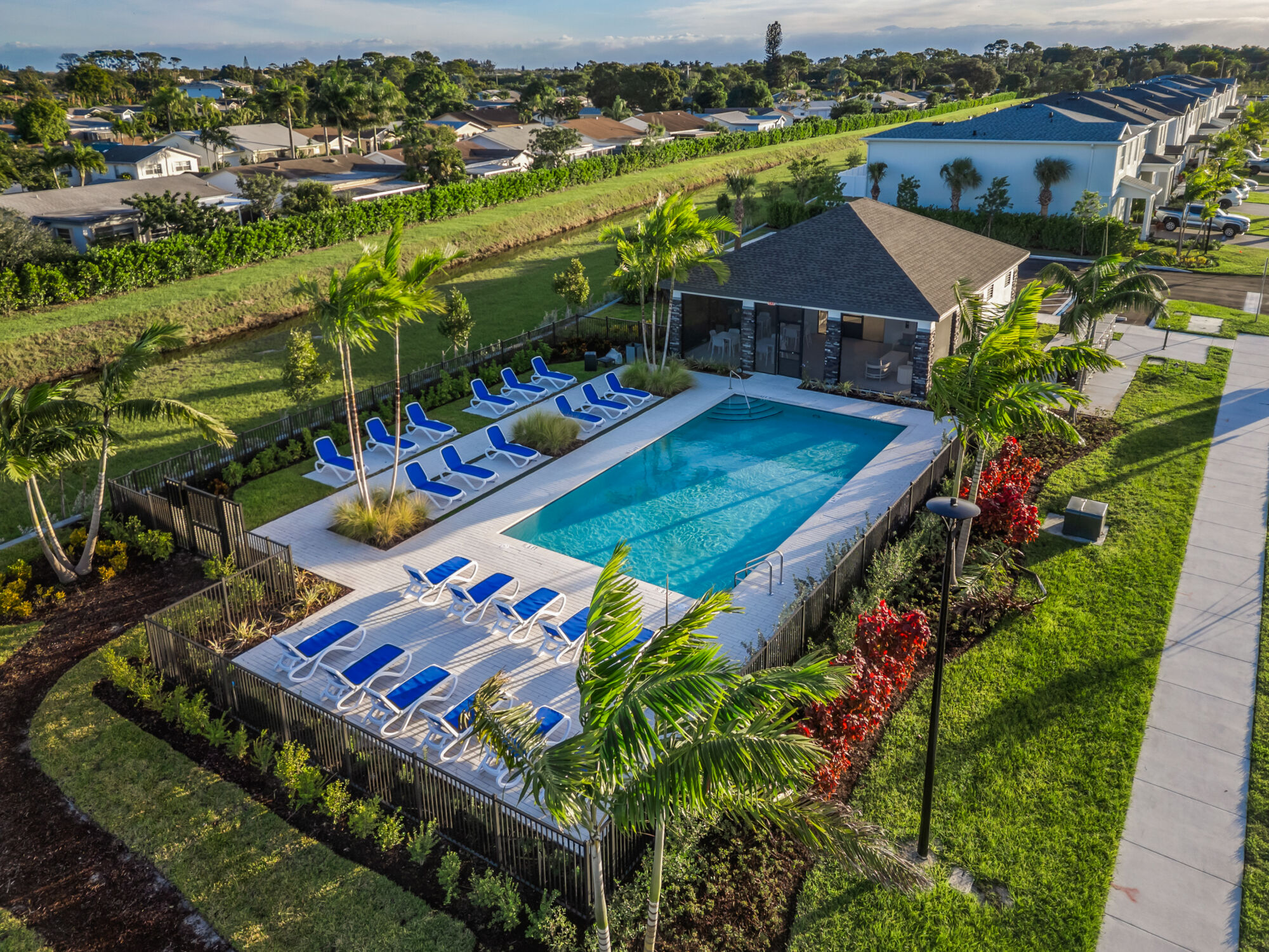 Forest - Pool & Cabana