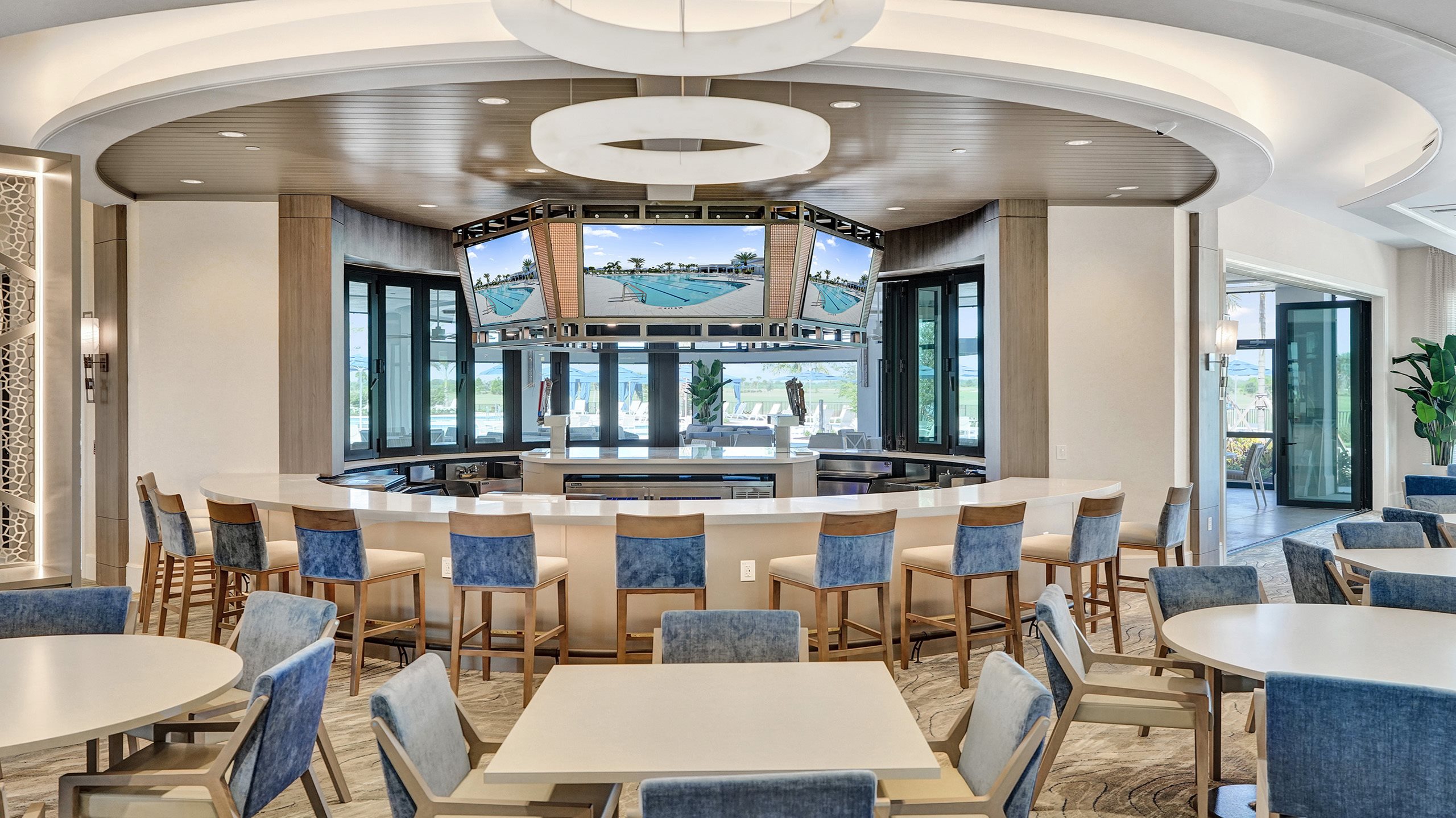 Astor Creek - Bar