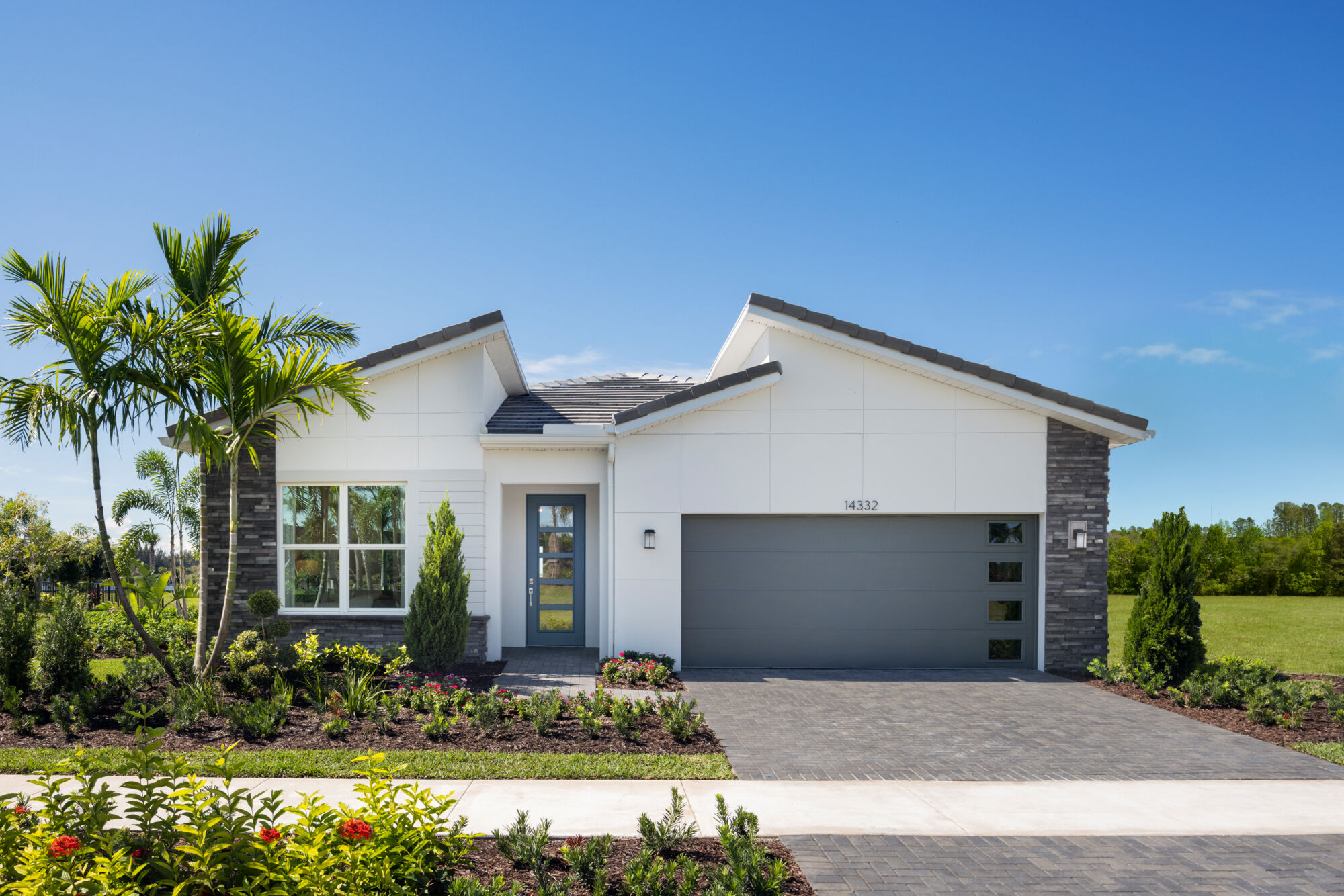 Tradition - Seville - Meridian Model Exterior