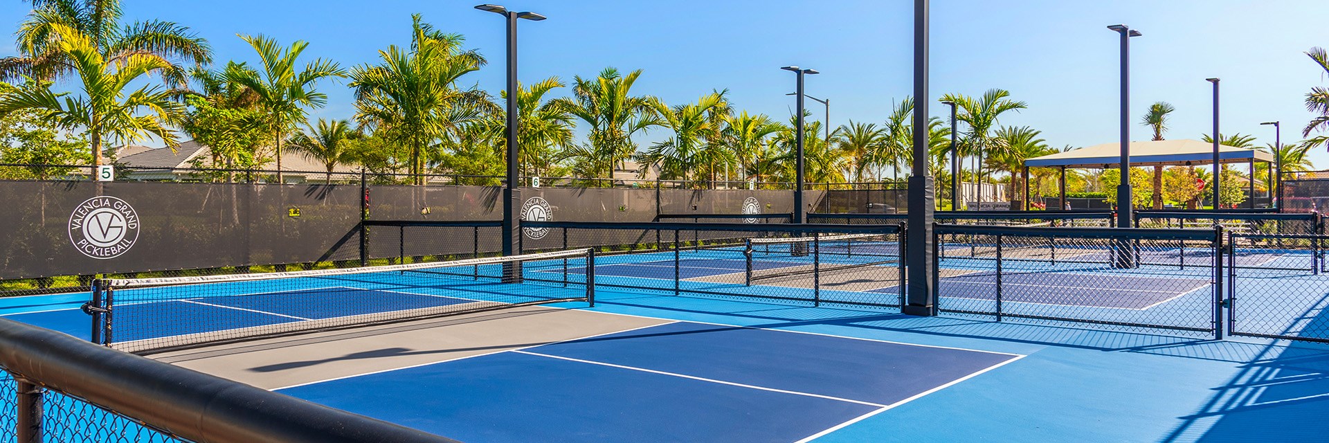 Valencia Grand - World-Class Racquet Club