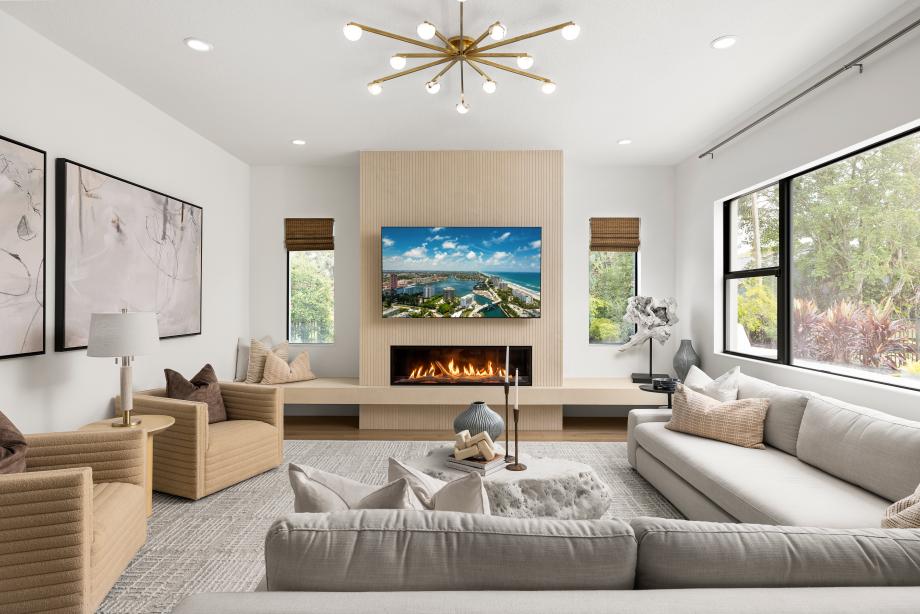 Layton Pointe - Great Room