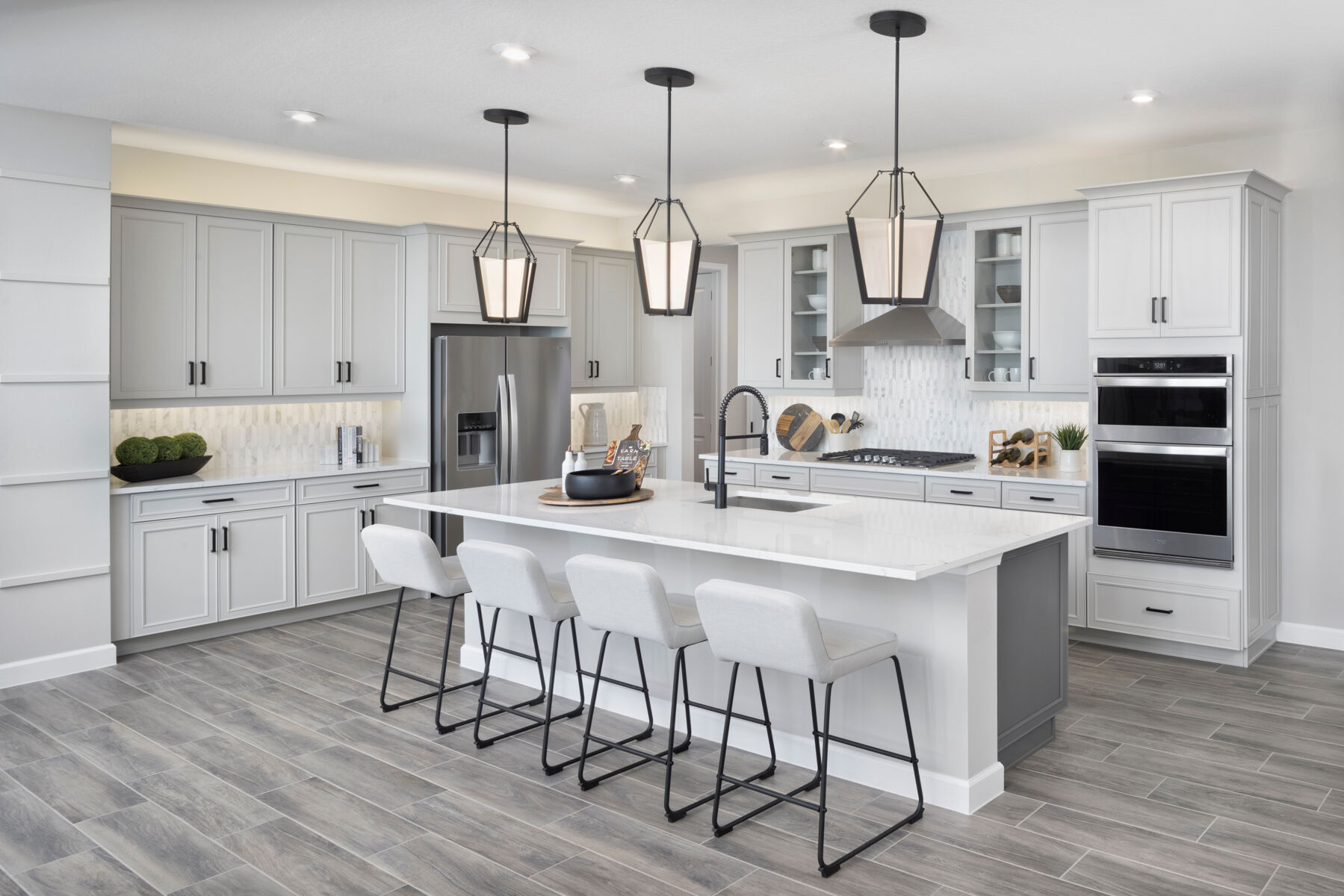 Tradition - Kenley - Dahlia Kitchen