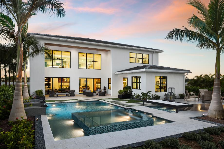 Meravita at Boca Raton - Twilight Backyard