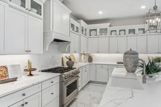 Franklin - Kitchen with Glass Upper Cabinets