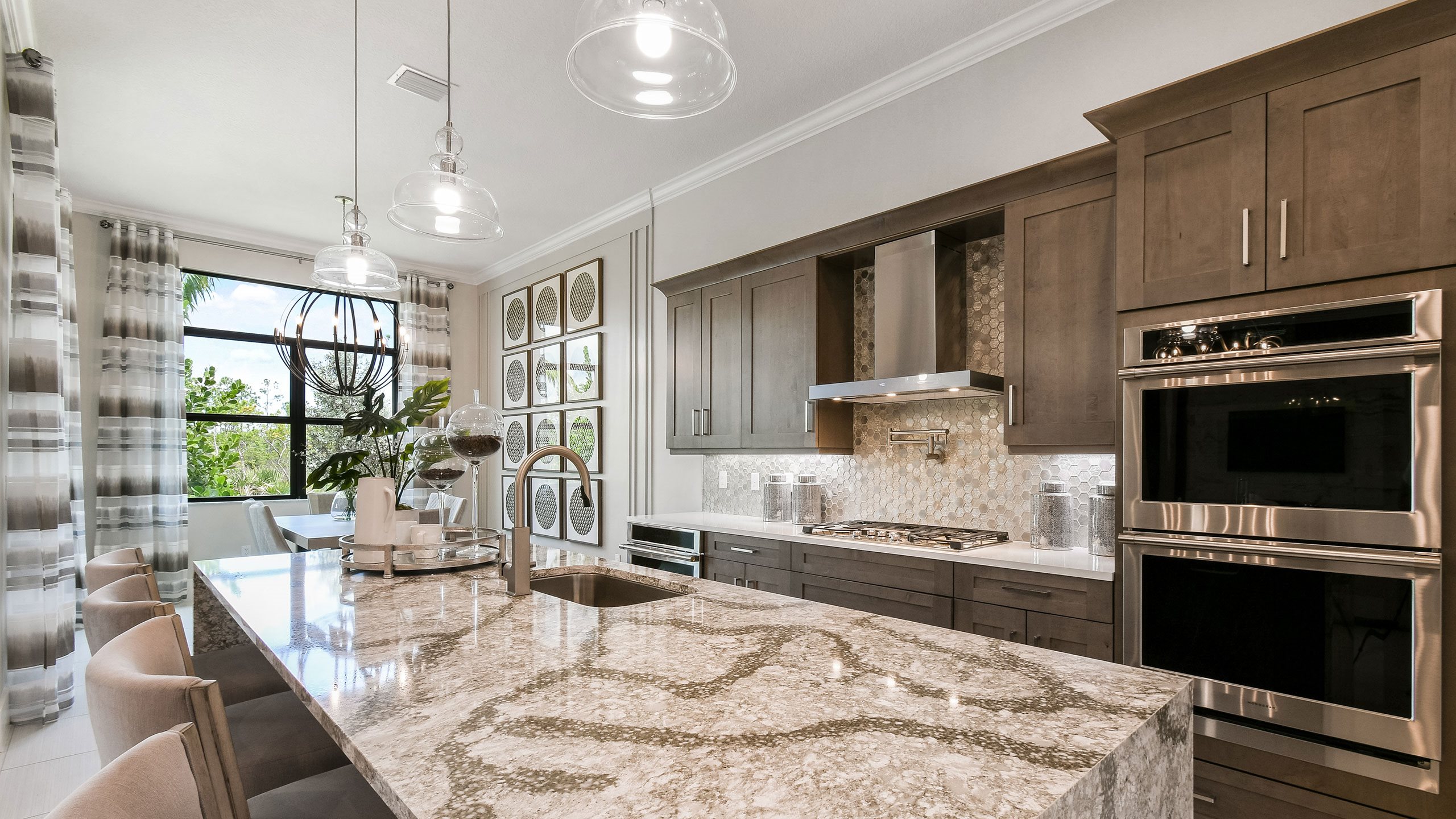 Riley - Island Kitchen 2