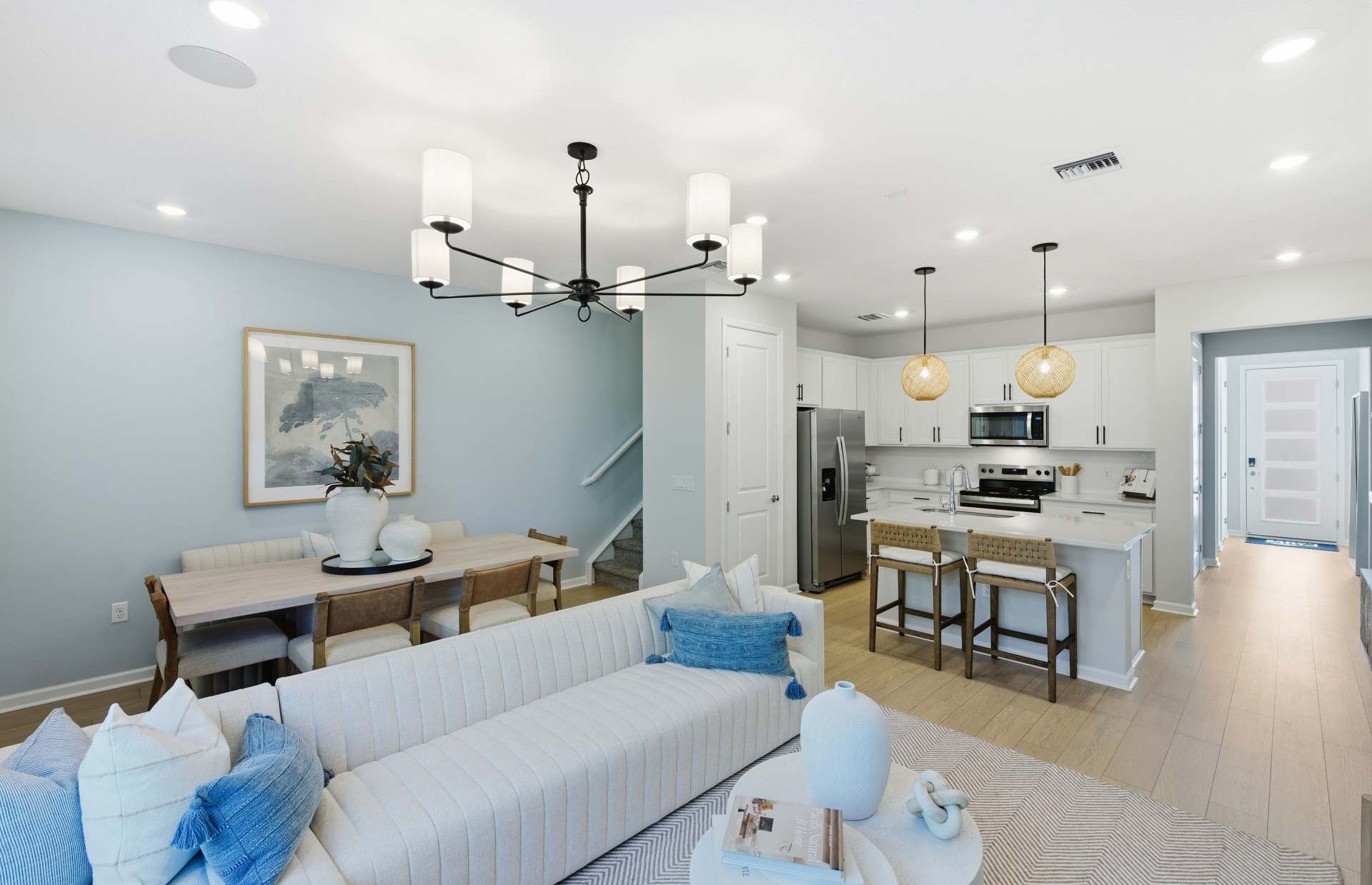 Latitude II - Interior 2