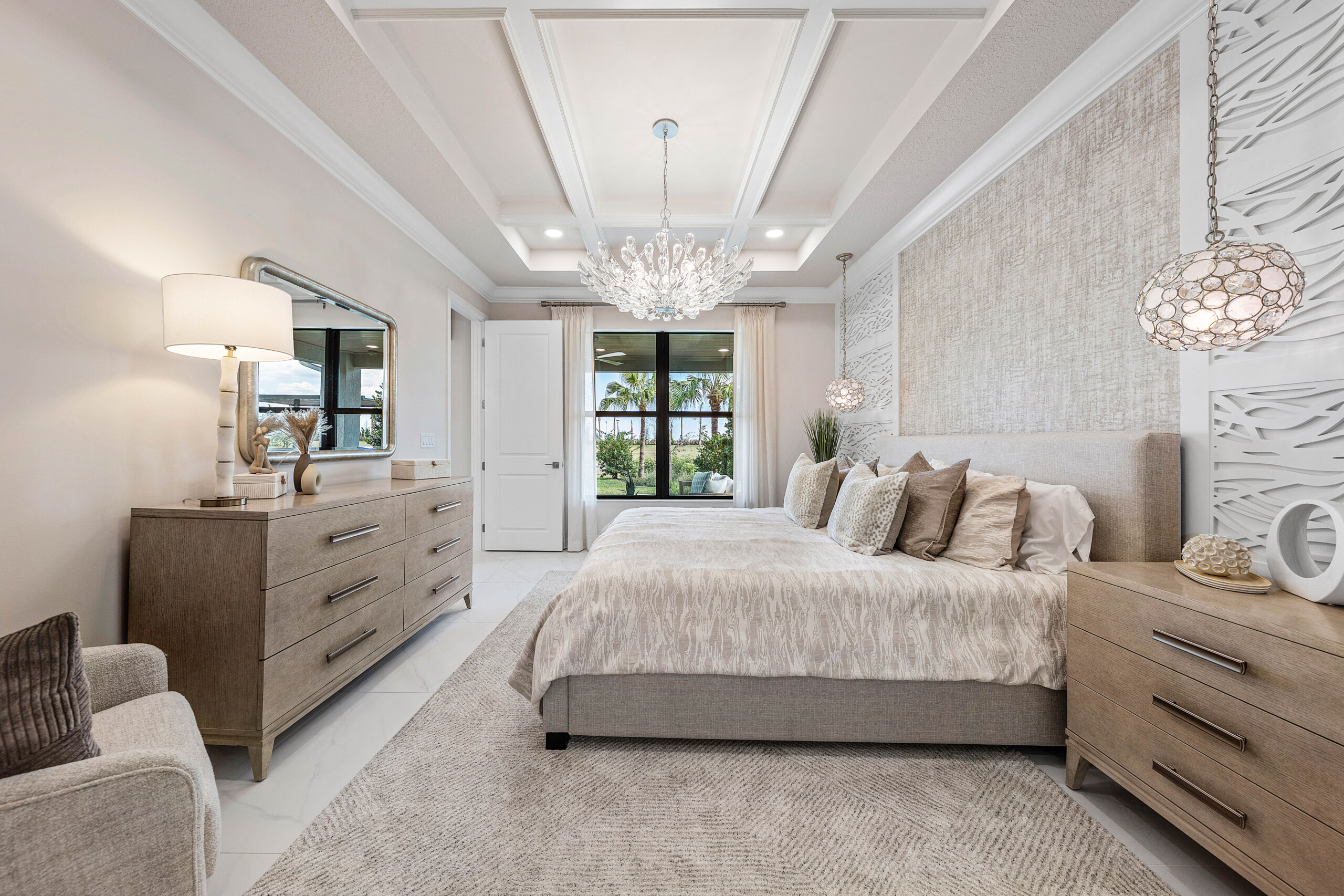Magnolia - Interior 3