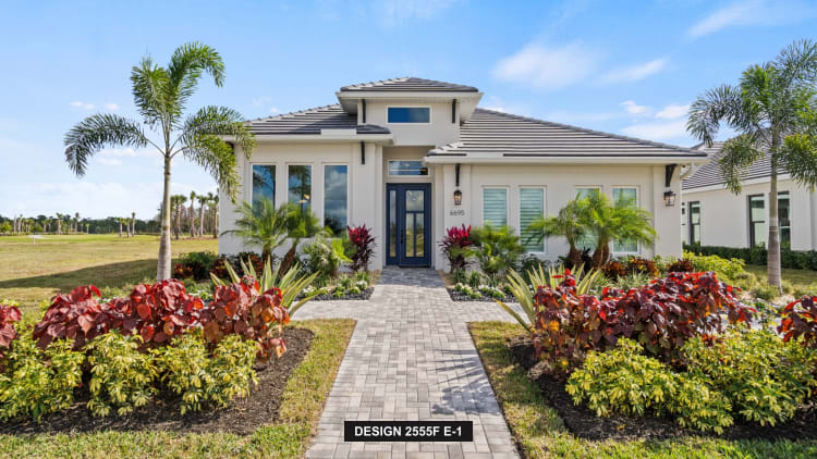 Glynlea Country Club 50' - Design 2555F Exterior