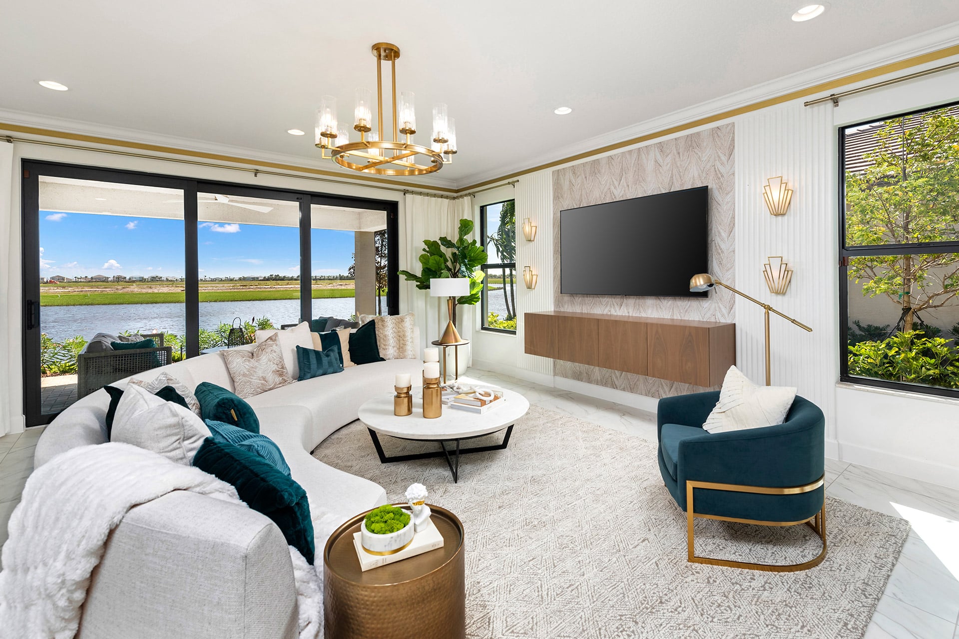 Monacello II - Great Room