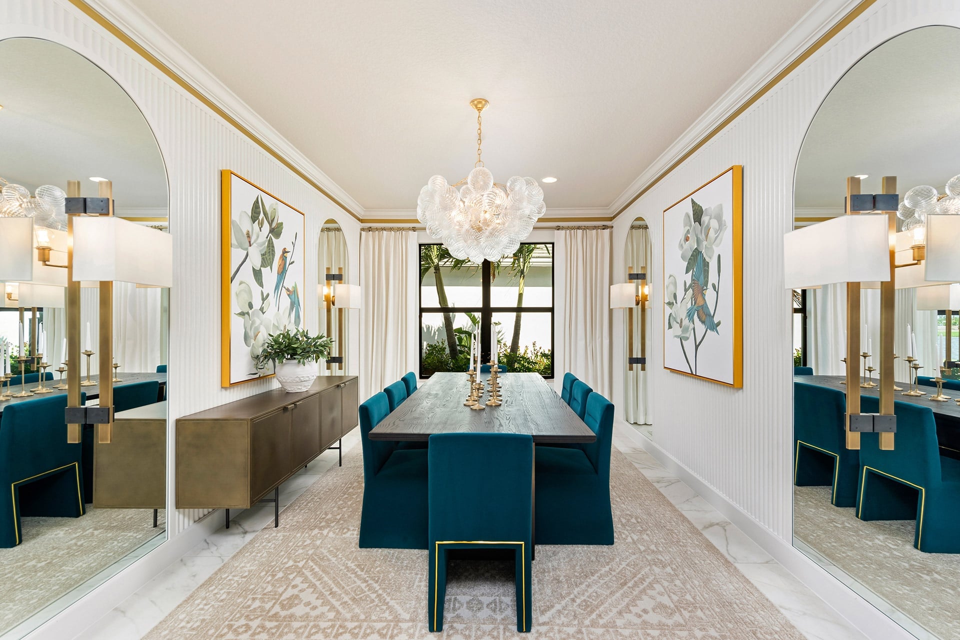 Monacello II - Dining Room