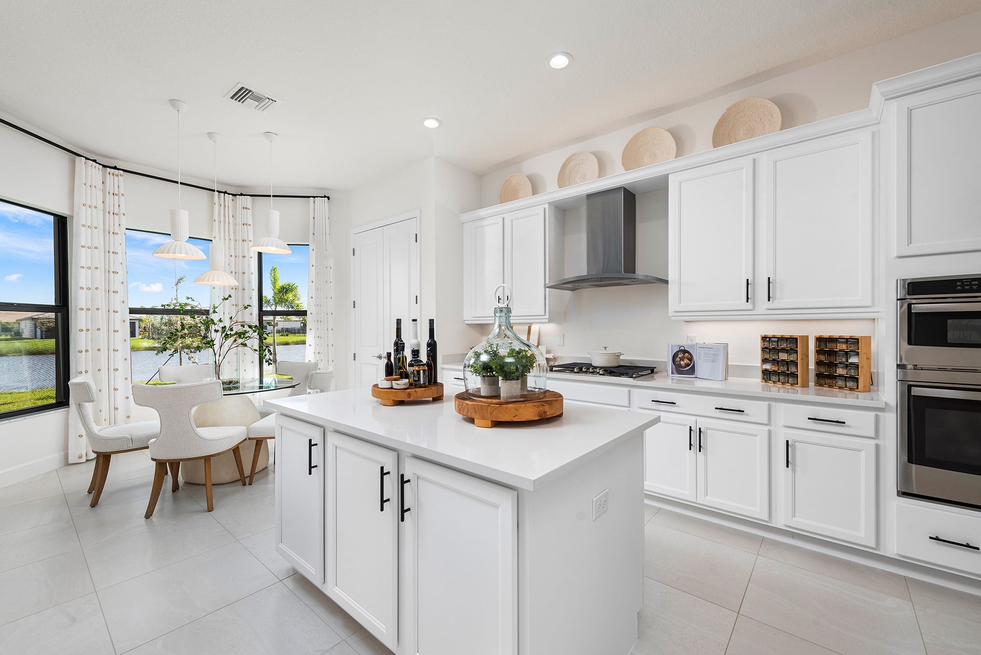 Carlyle II - Kitchen