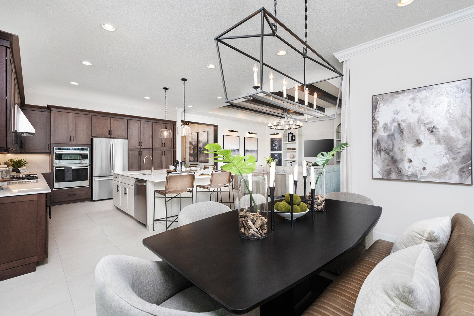 Madison II - Casual Dining