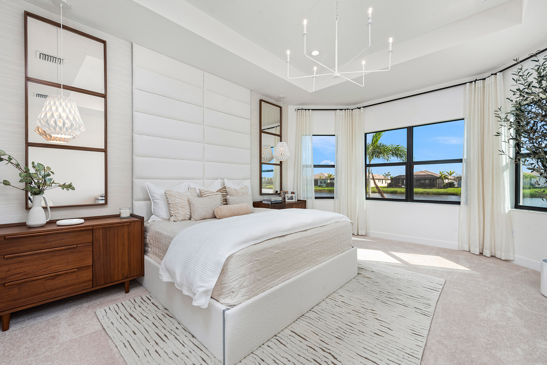 Carlyle - Primary Bedroom