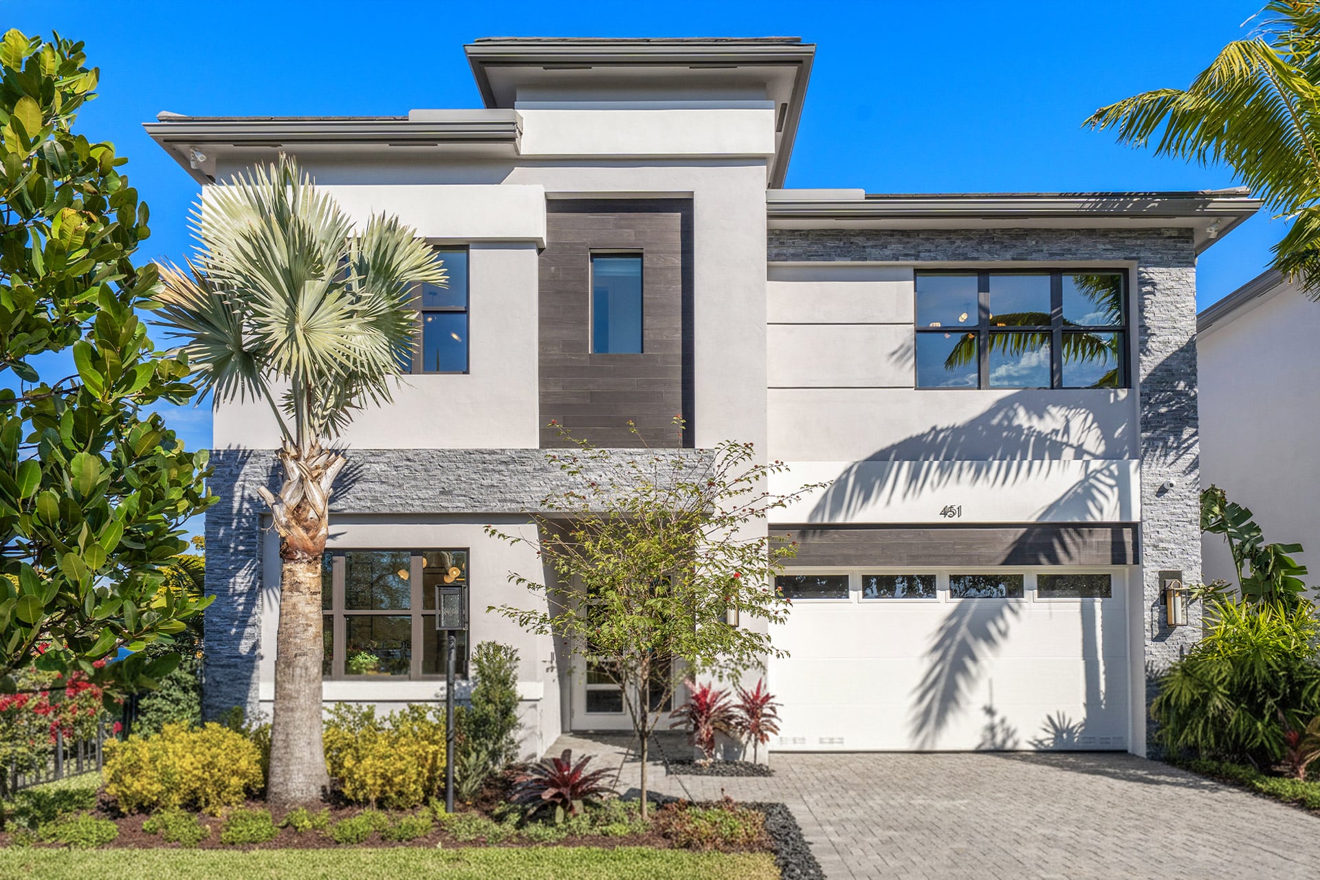 Tahiti - Front Elevation