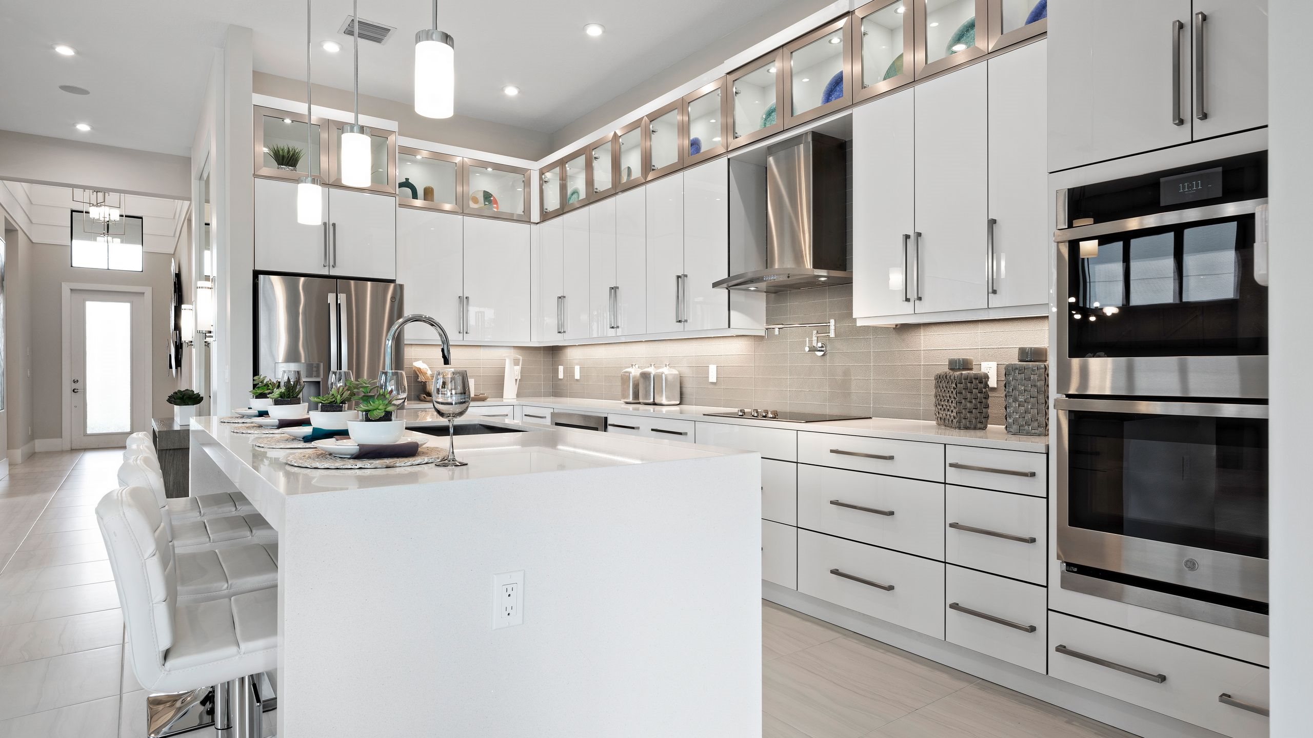 Madison - Island Kitchen