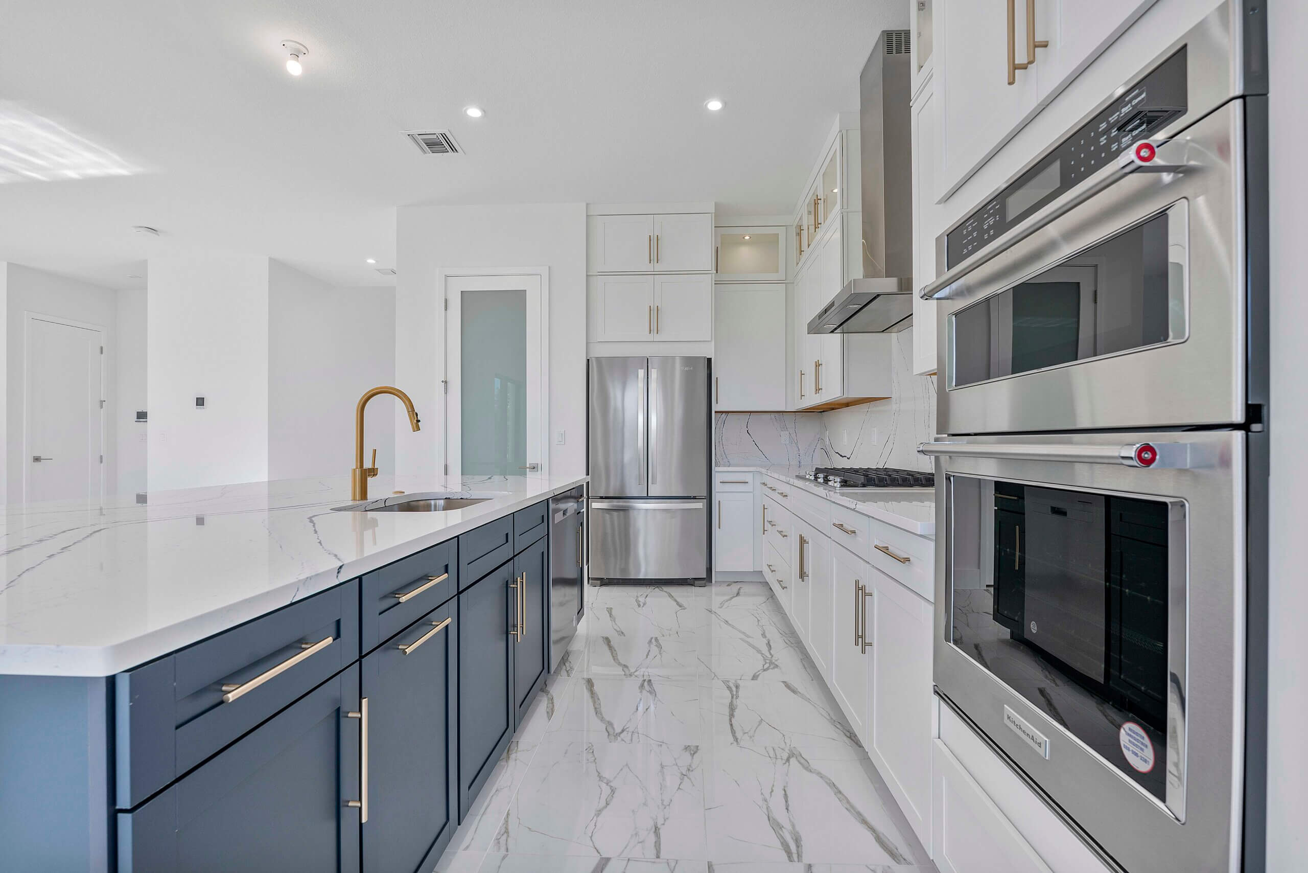 Newport Grand - Kitchen