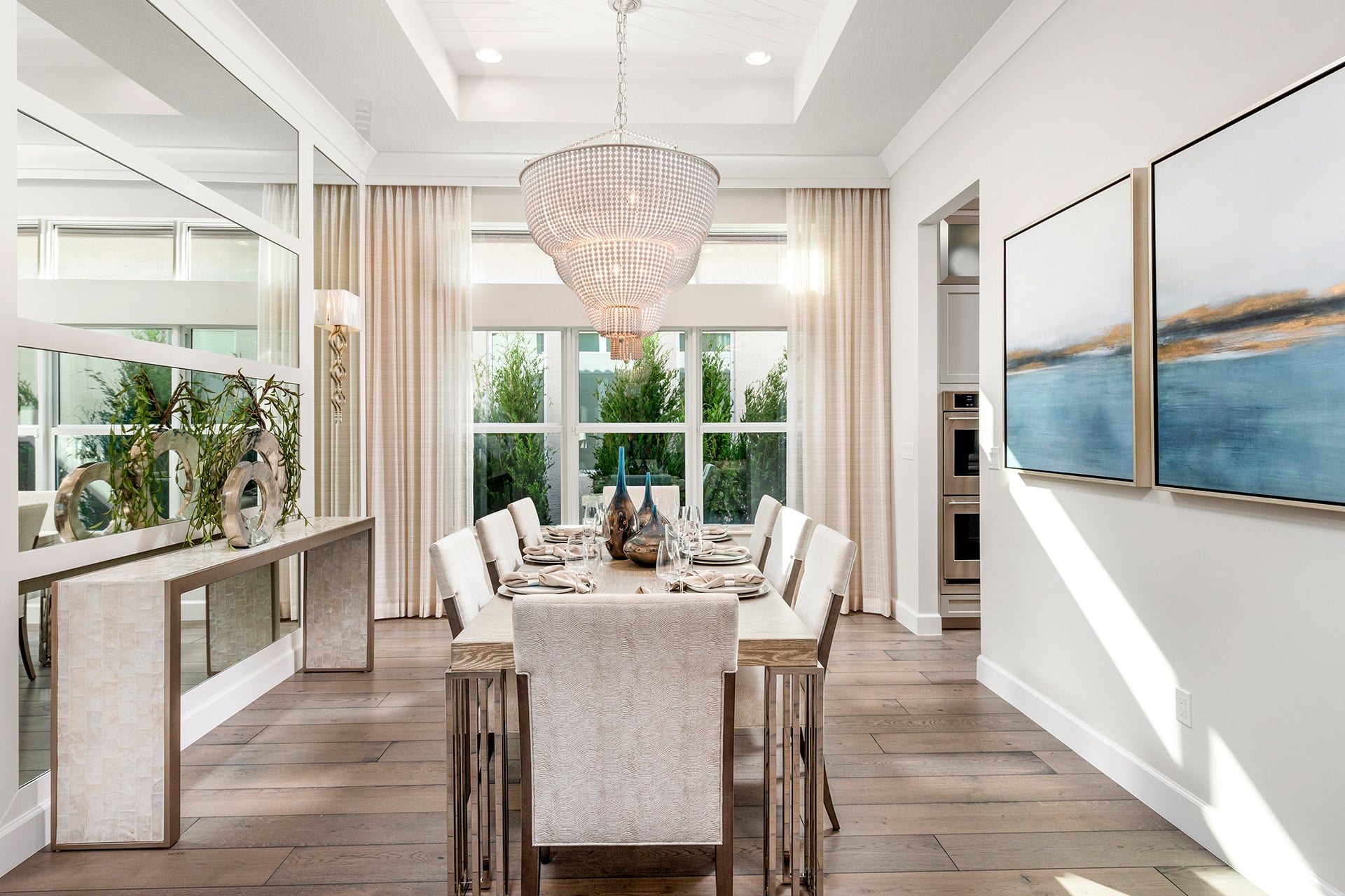 Carlyle - Dining Room