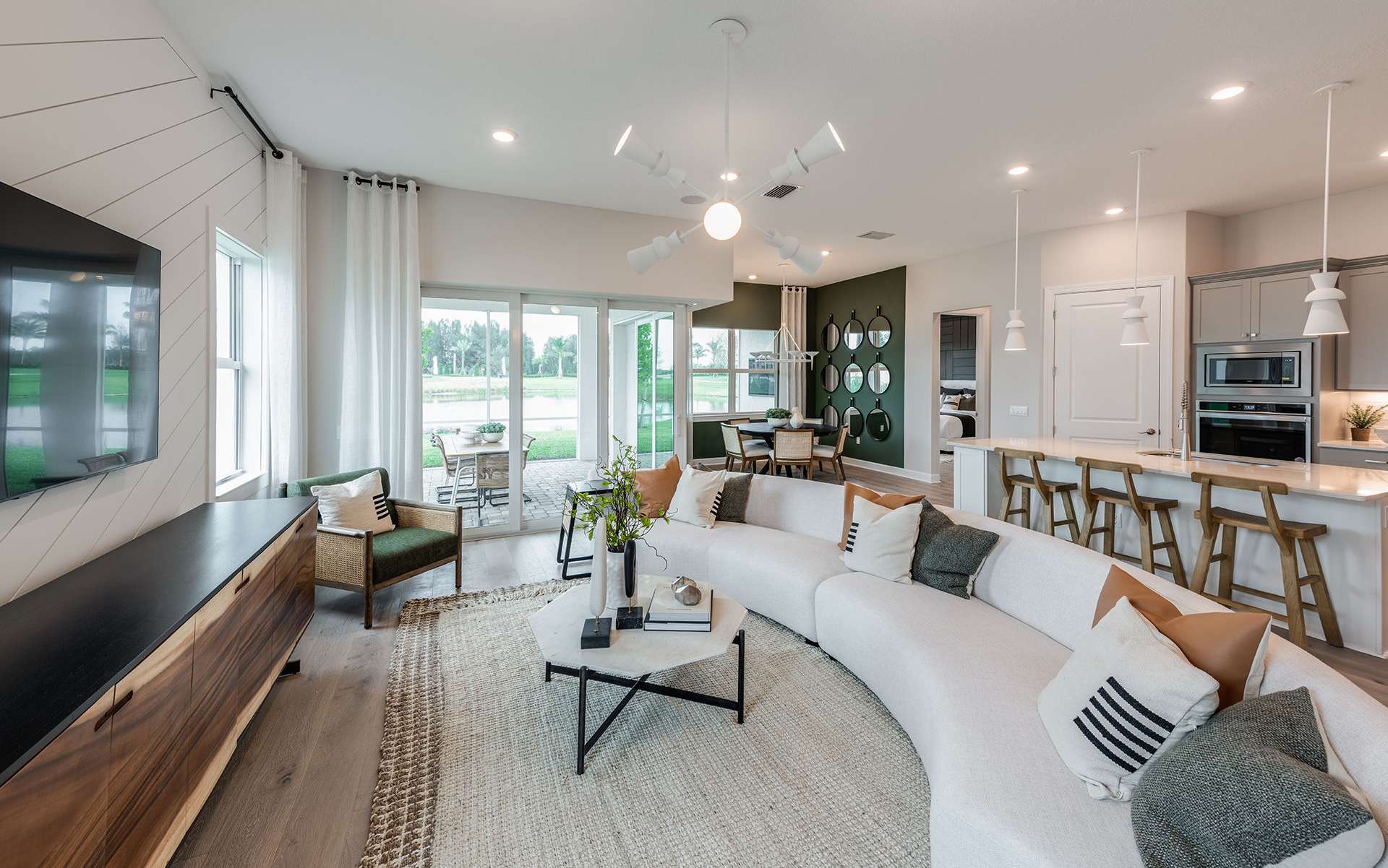 Mystique - Interior 2