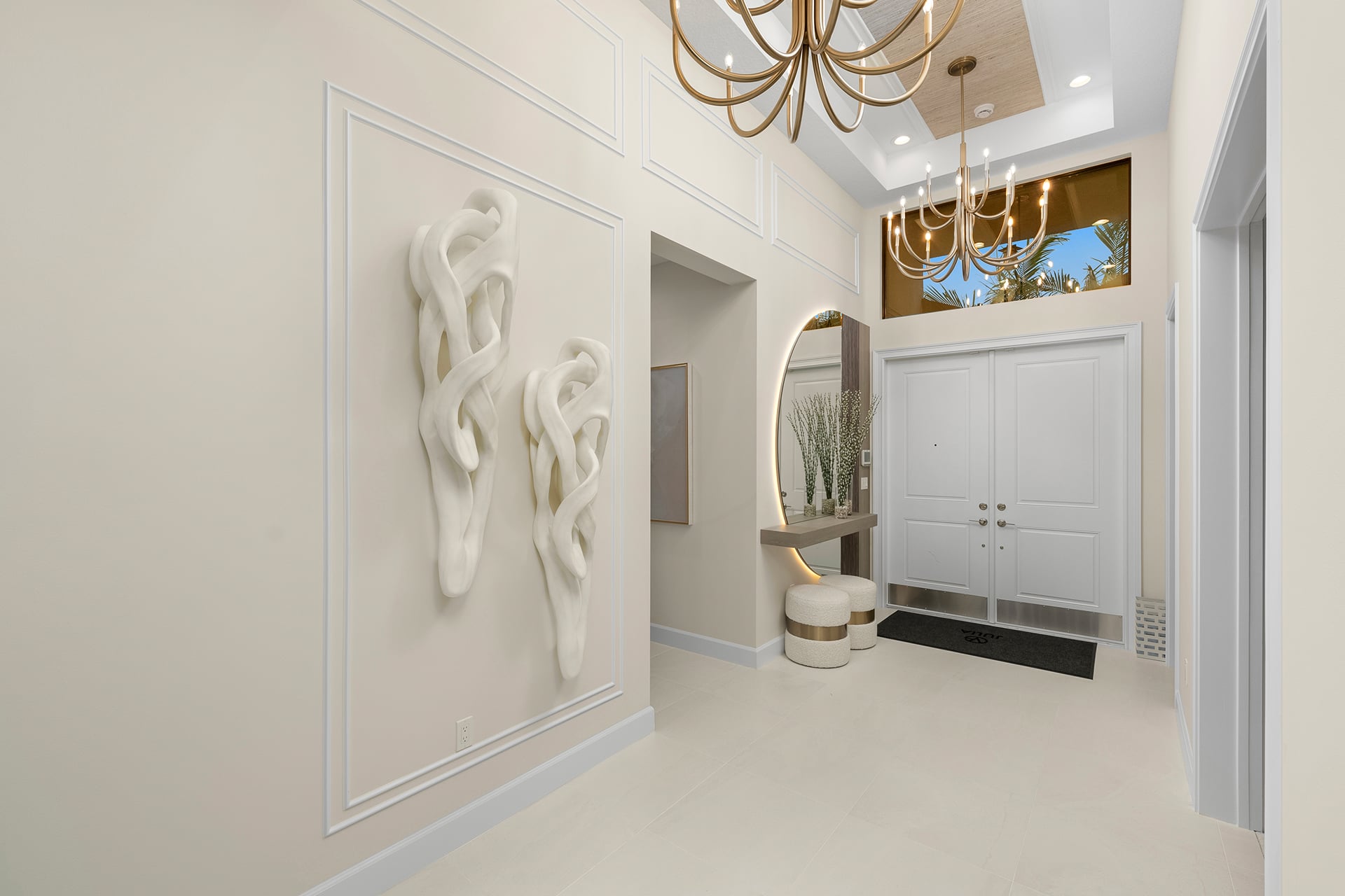 Julia - Foyer