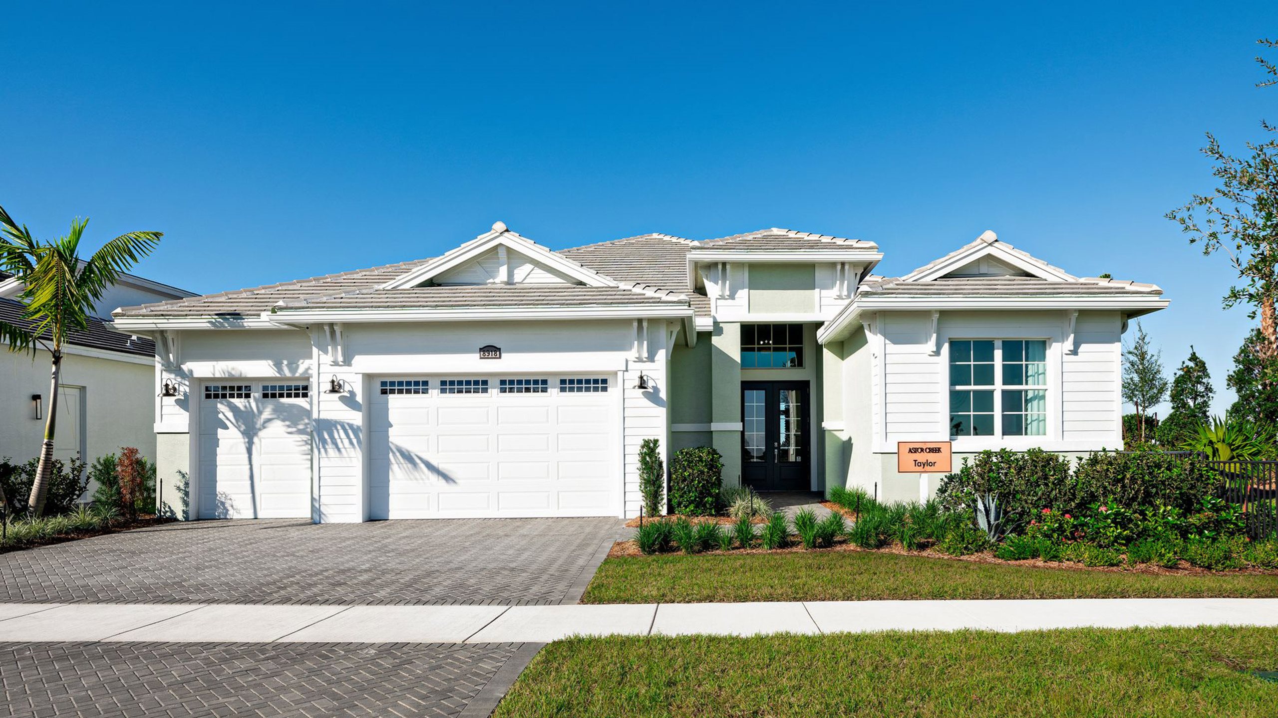 Tori - Front Elevation