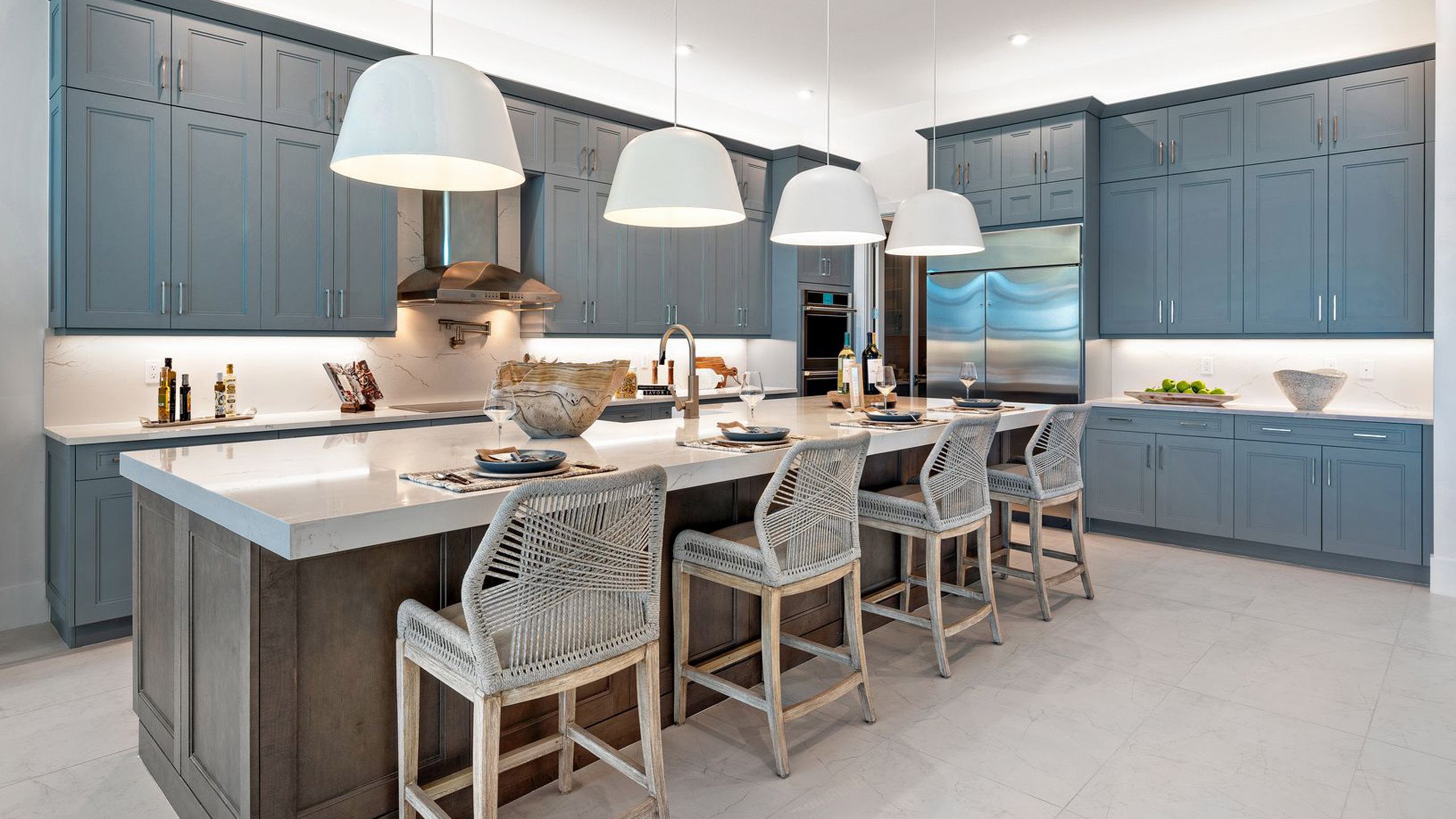 Zara - Island Kitchen