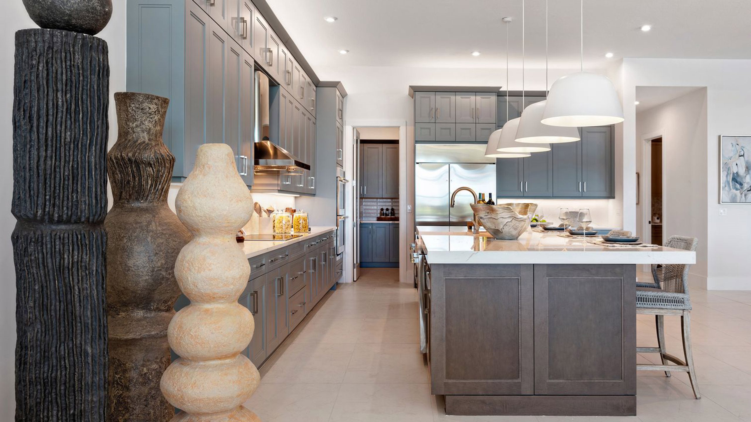 Zara - Island Kitchen 2