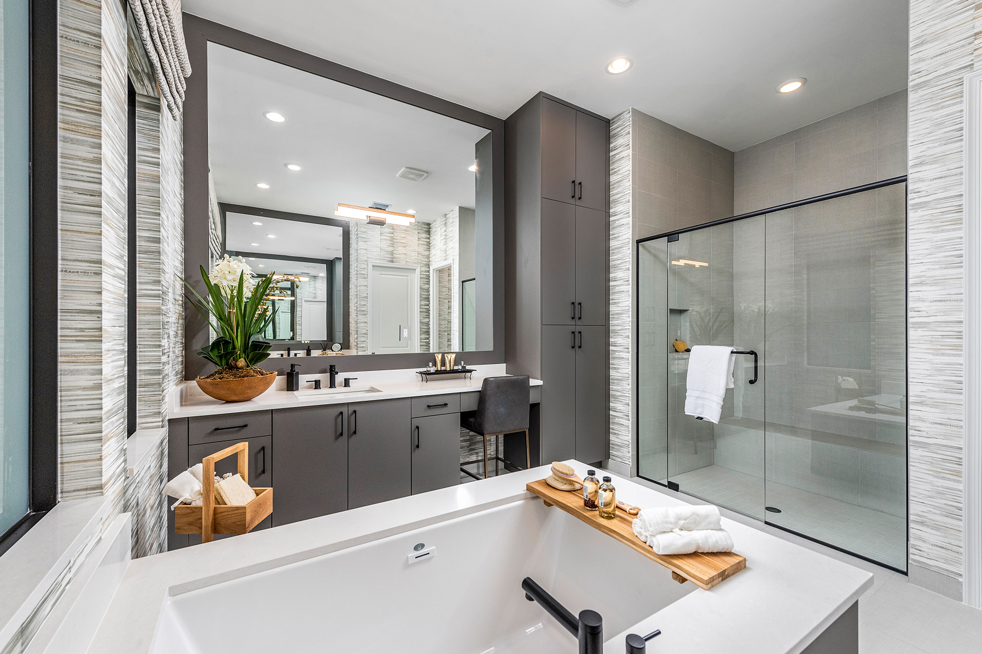 Jade - Primary Bathroom