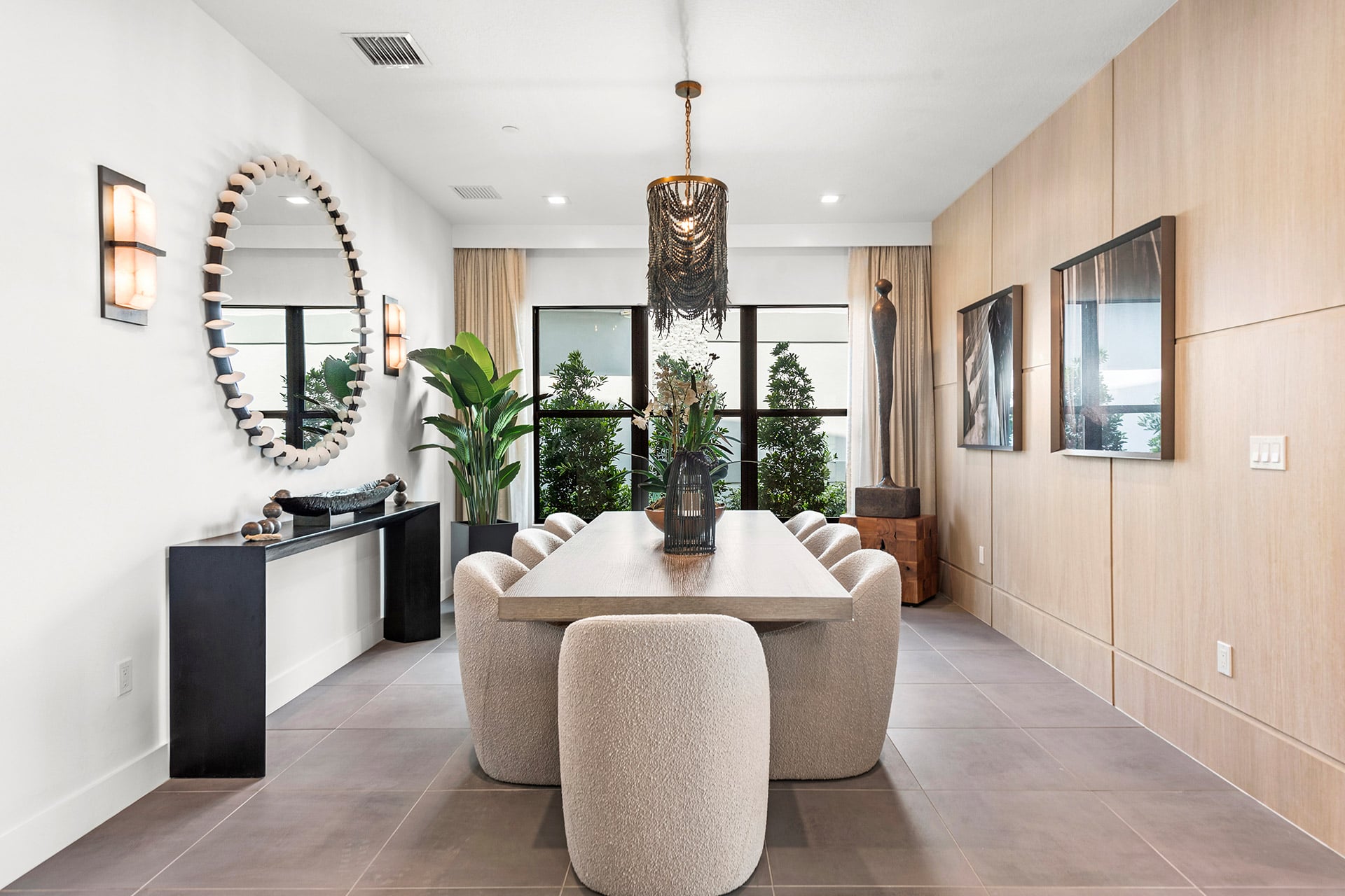 Zenith - Dining Room