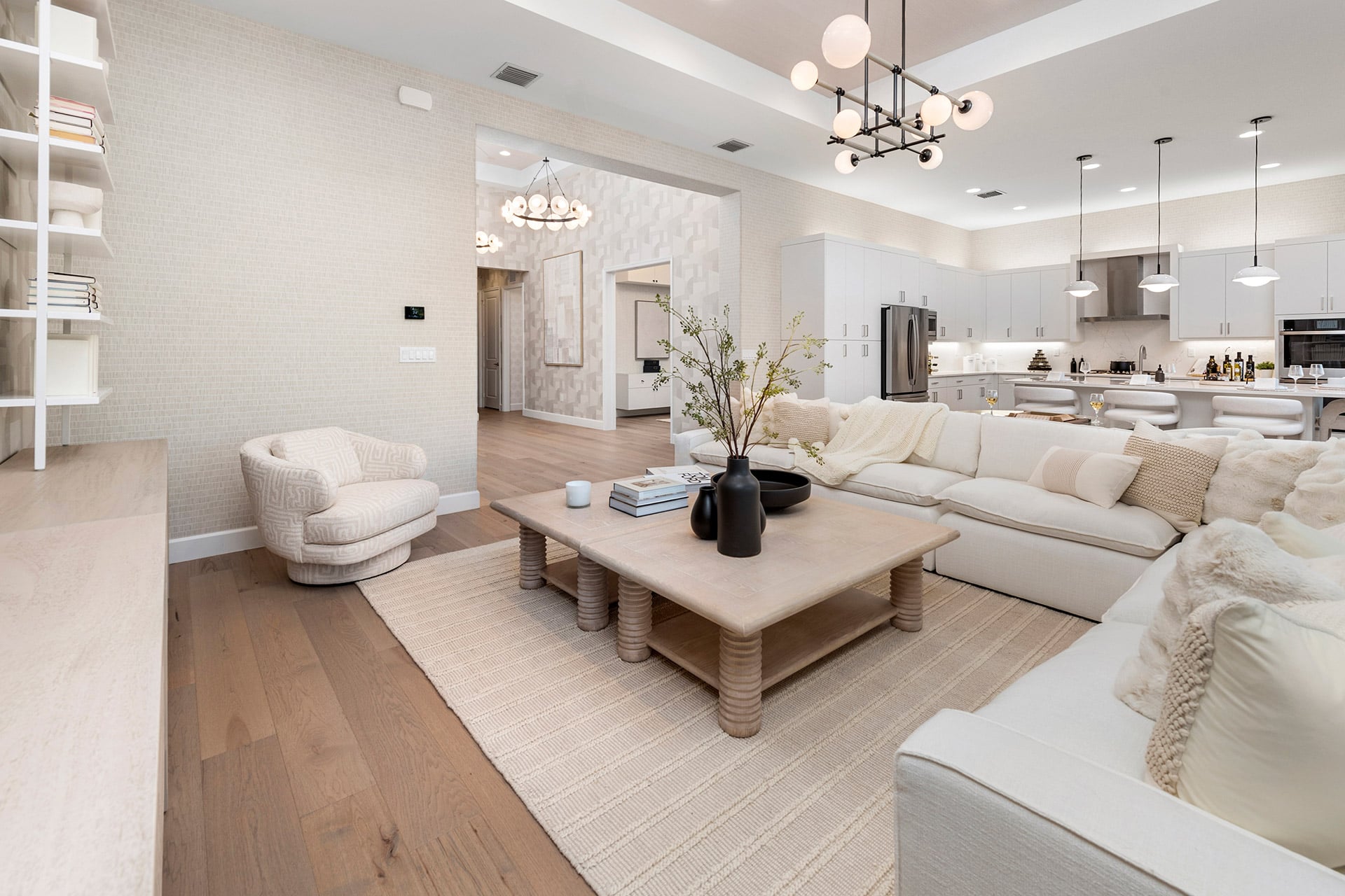 Alexandra IV - Great Room & Kitchen