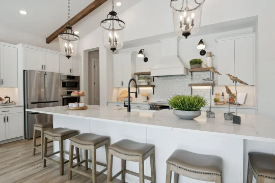 Santa Fe - Kitchen with Pendant Lighting