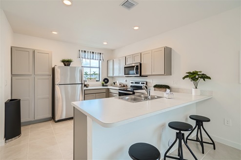 Archer - Kitchen