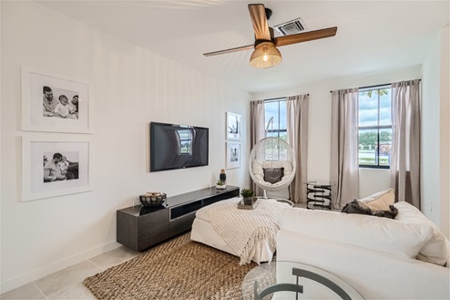 Roby - Living Room