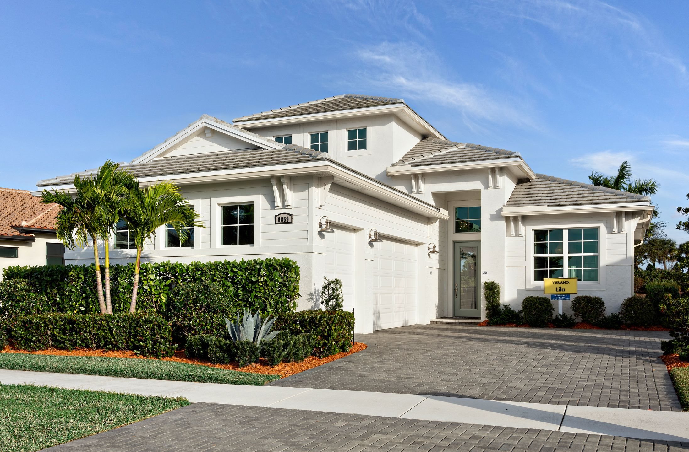 Lila - Front Elevation