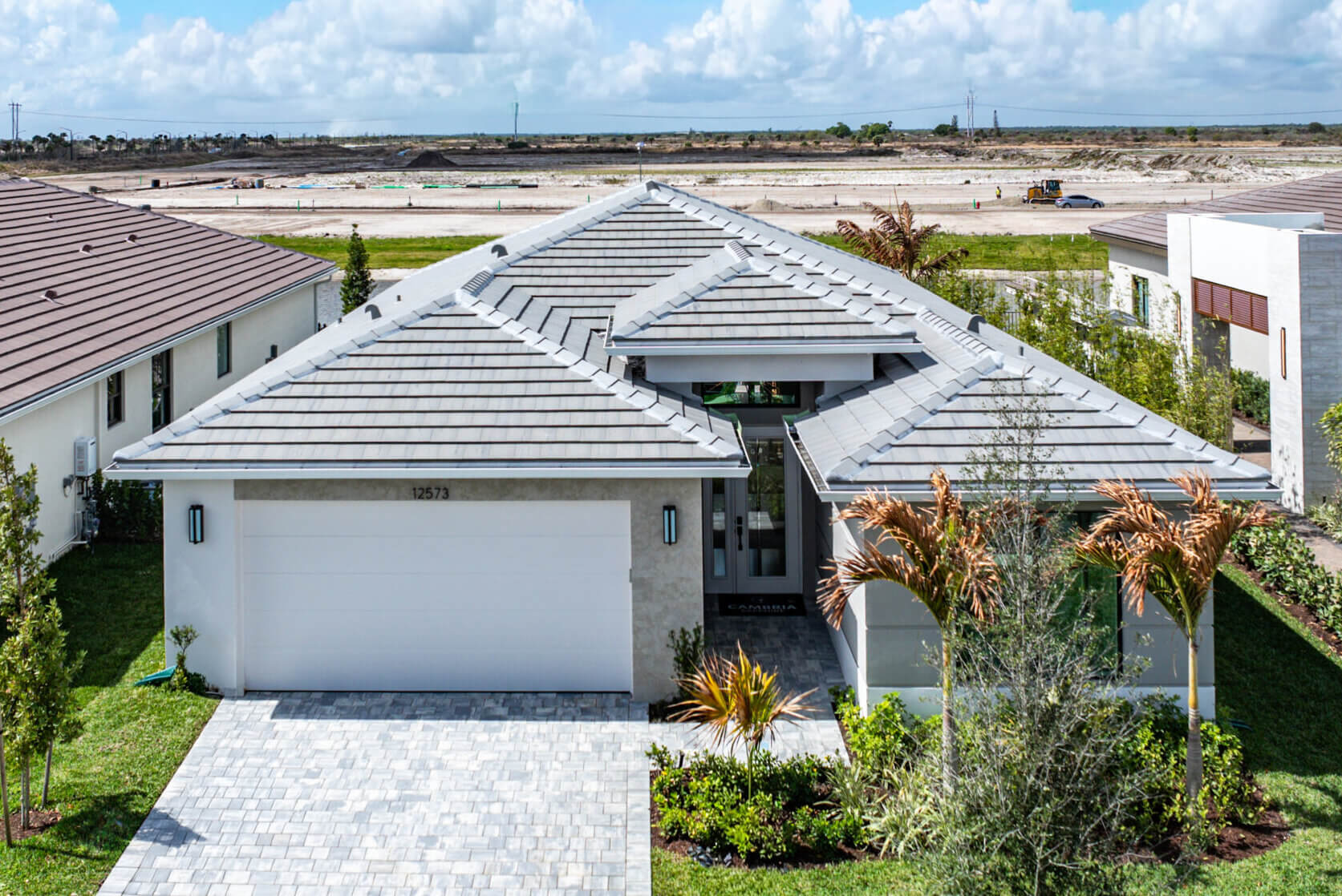 Cambria - Exterior