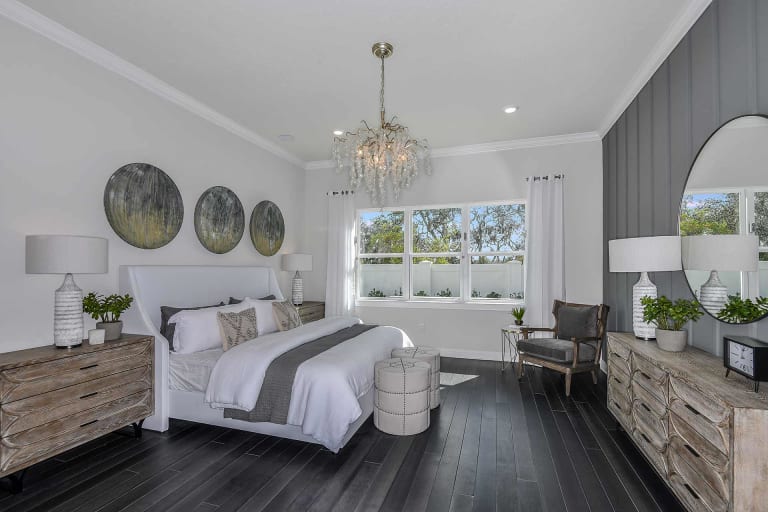 Renown - Interior 3