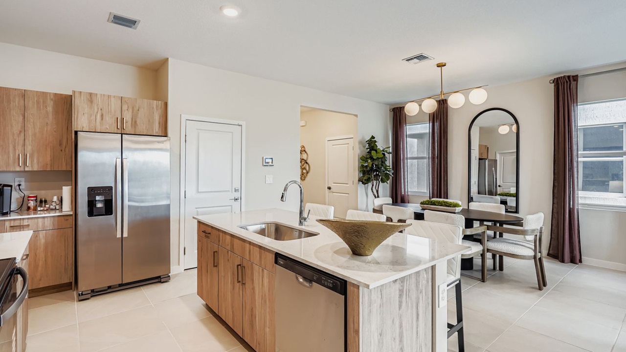 Robie - Kitchen