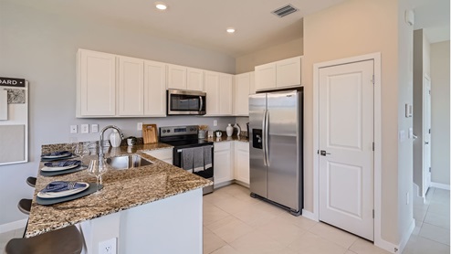 Denali - Kitchen