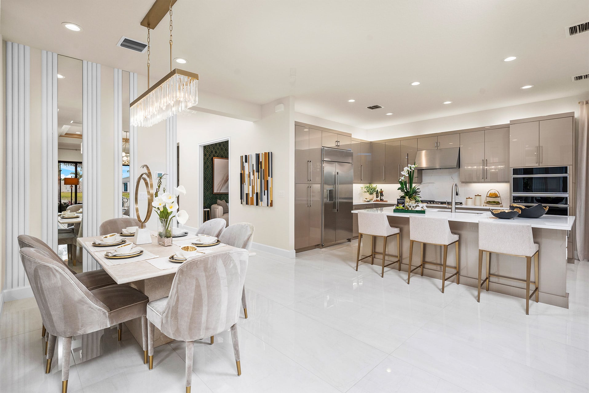 Bimini Grande - Kitchen & Dining Room