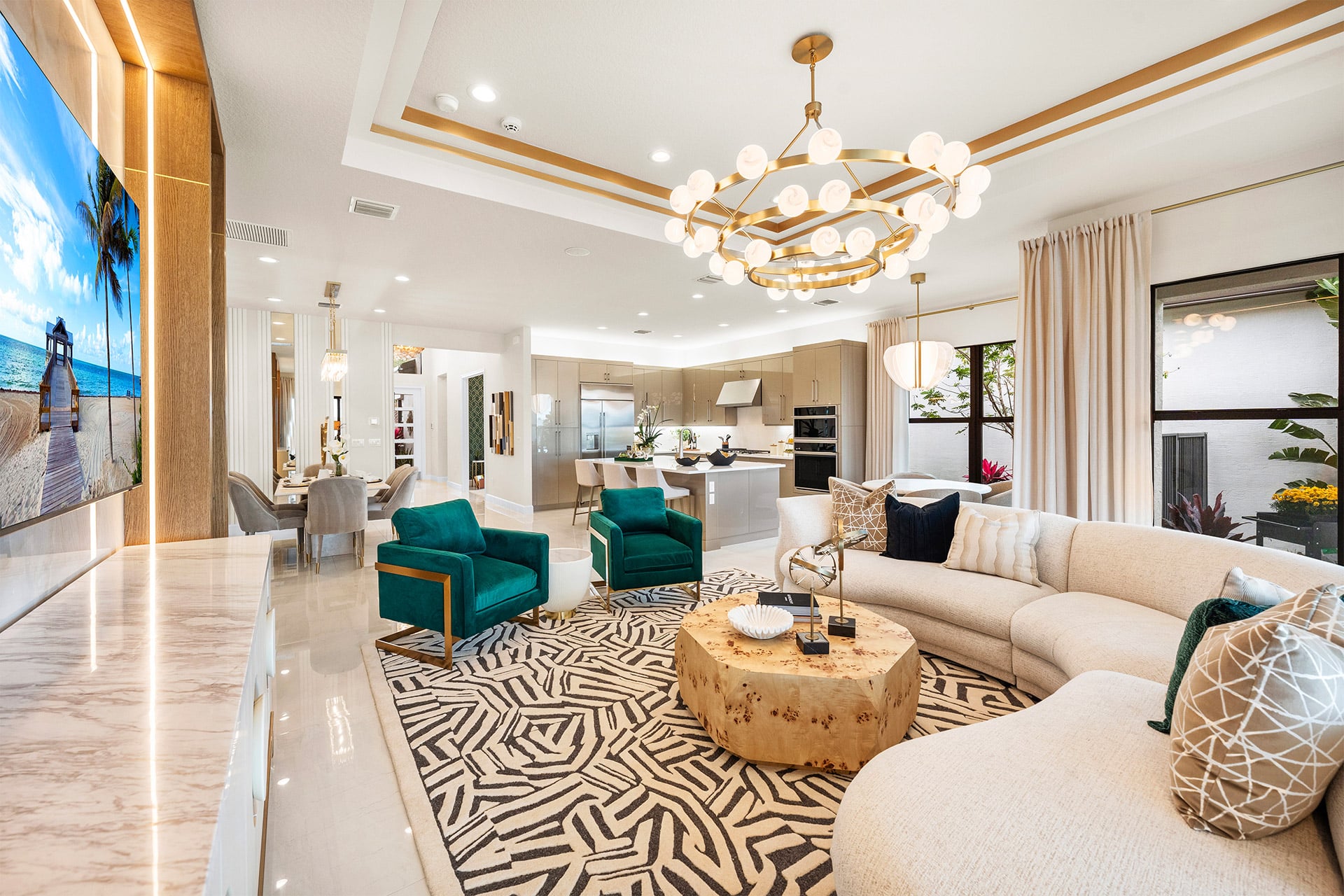 Bimini Grande - Great Room & Kitchen
