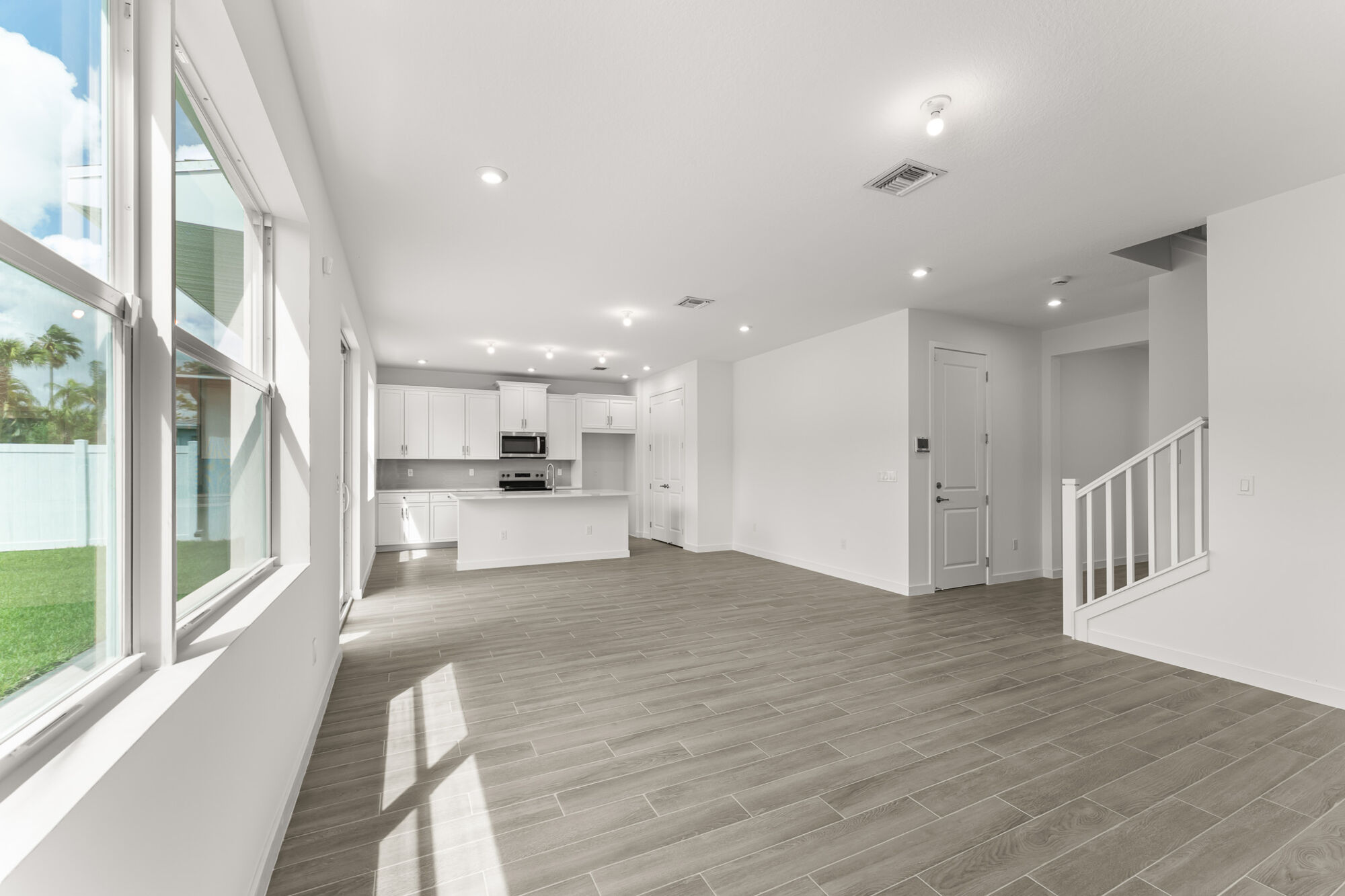 Hazel - Lot 215, View 2