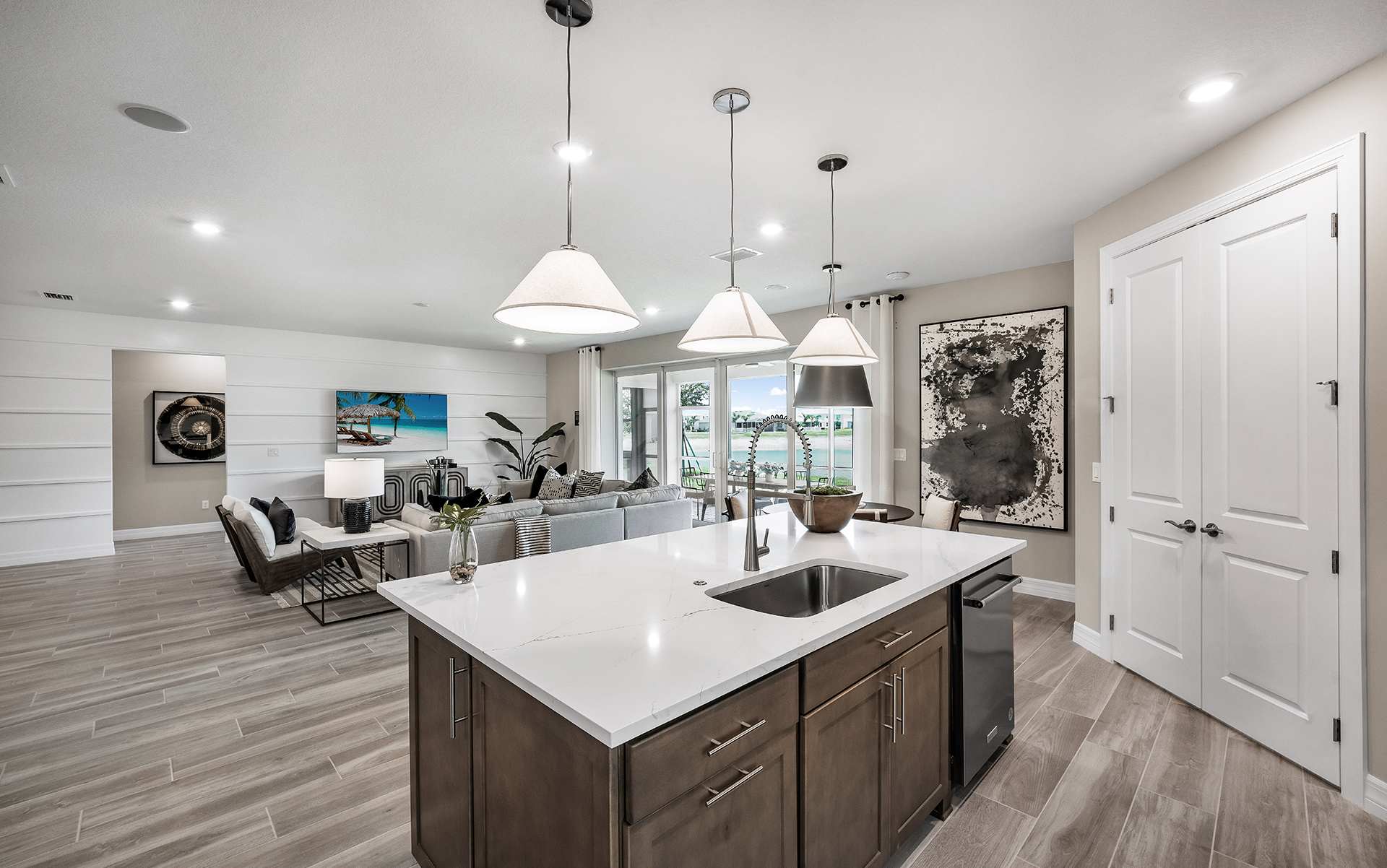Easley - Interior 3