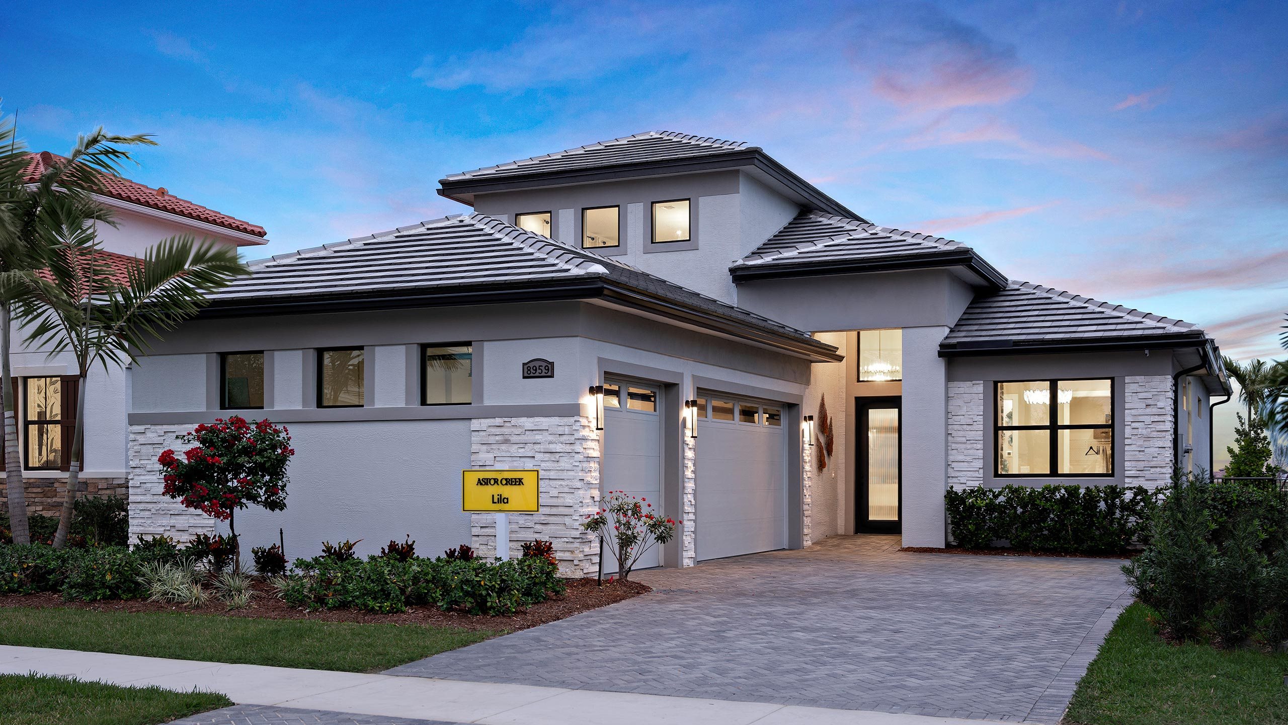 Leslie - Front Elevation 2