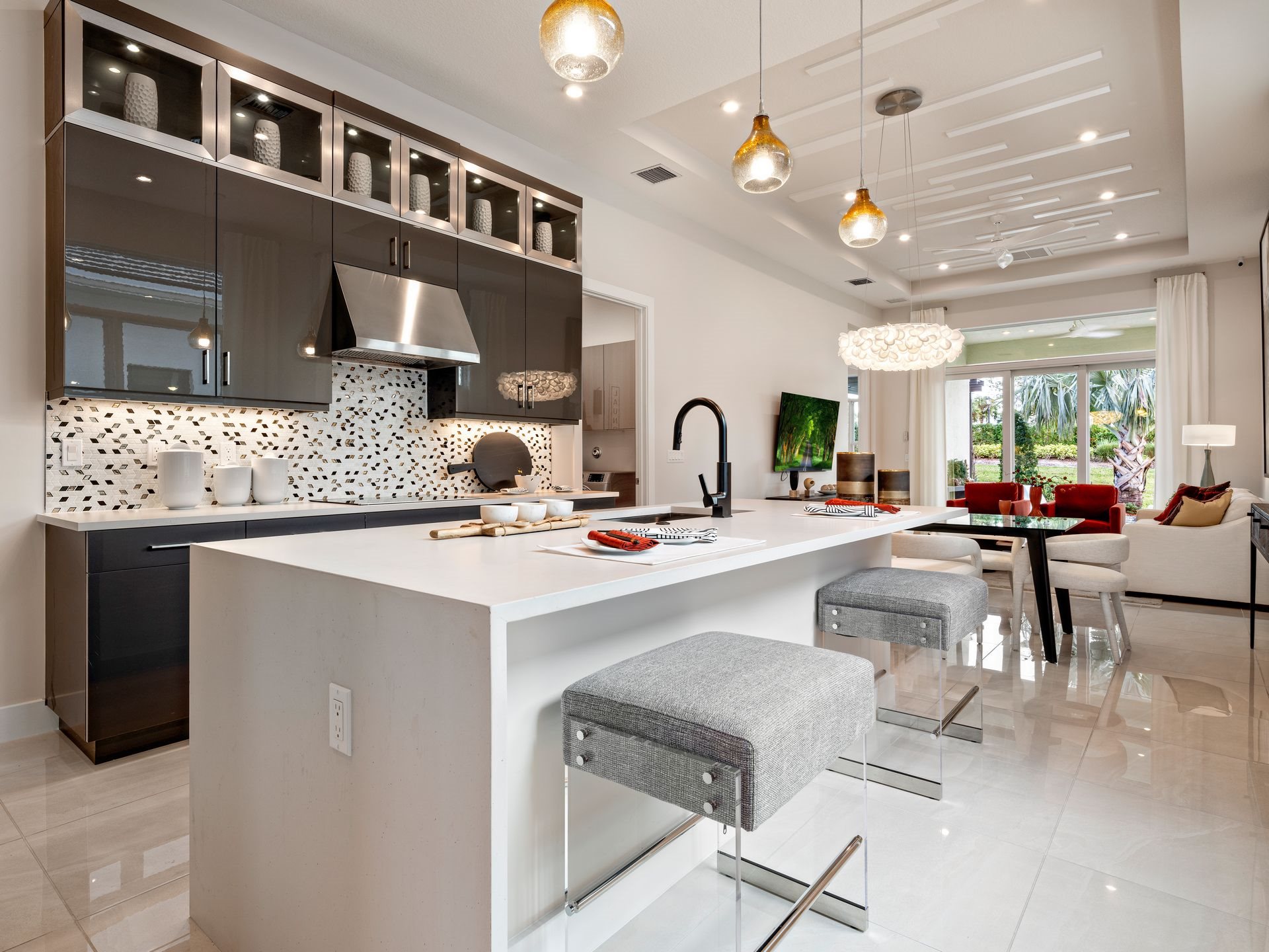 Caroline - Island Kitchen 2